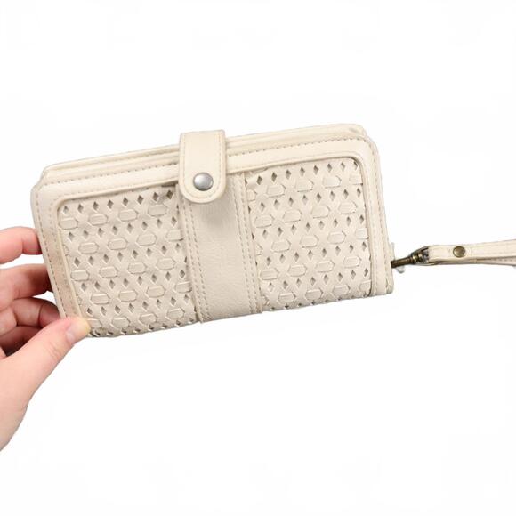 Maurices Handbags - faux leather y2k wallet beige white wristlet wallet clutch